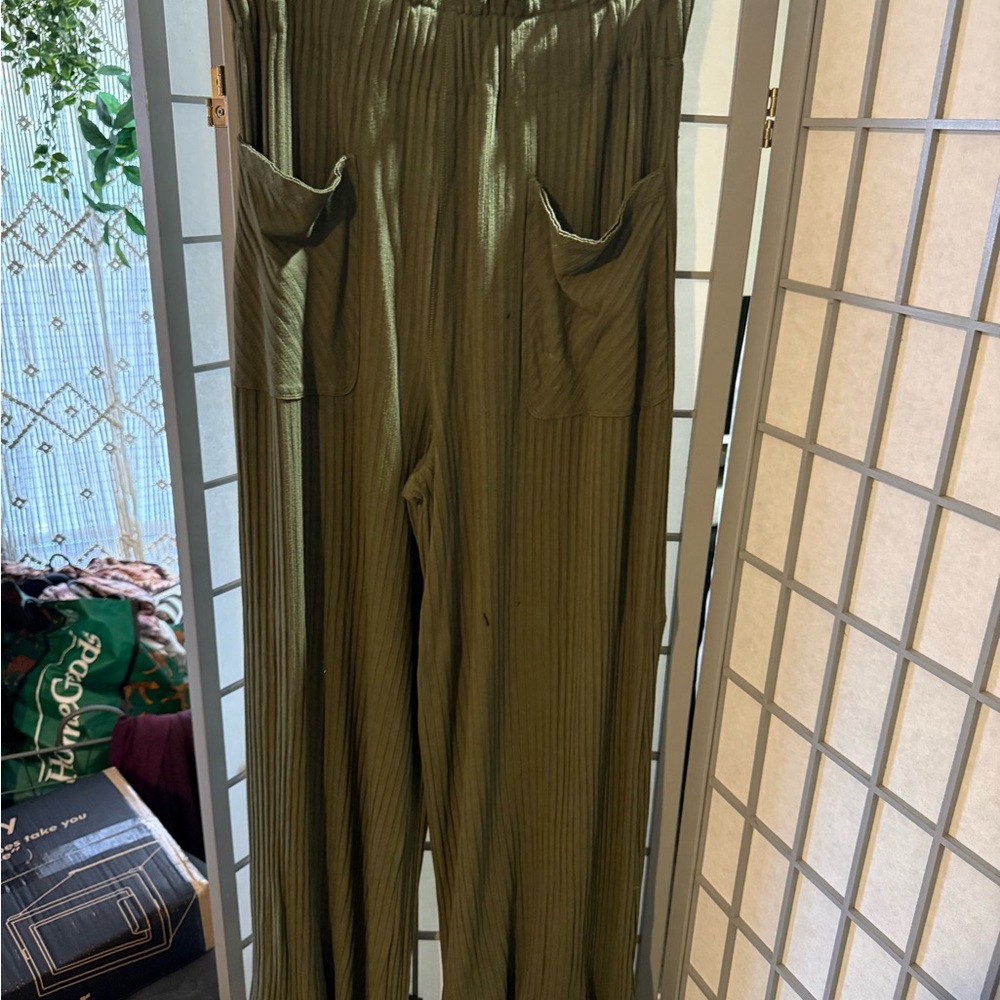 Free People Elastic-Waist Olive Wide-Leg Ribbed Pants with Front Pockets